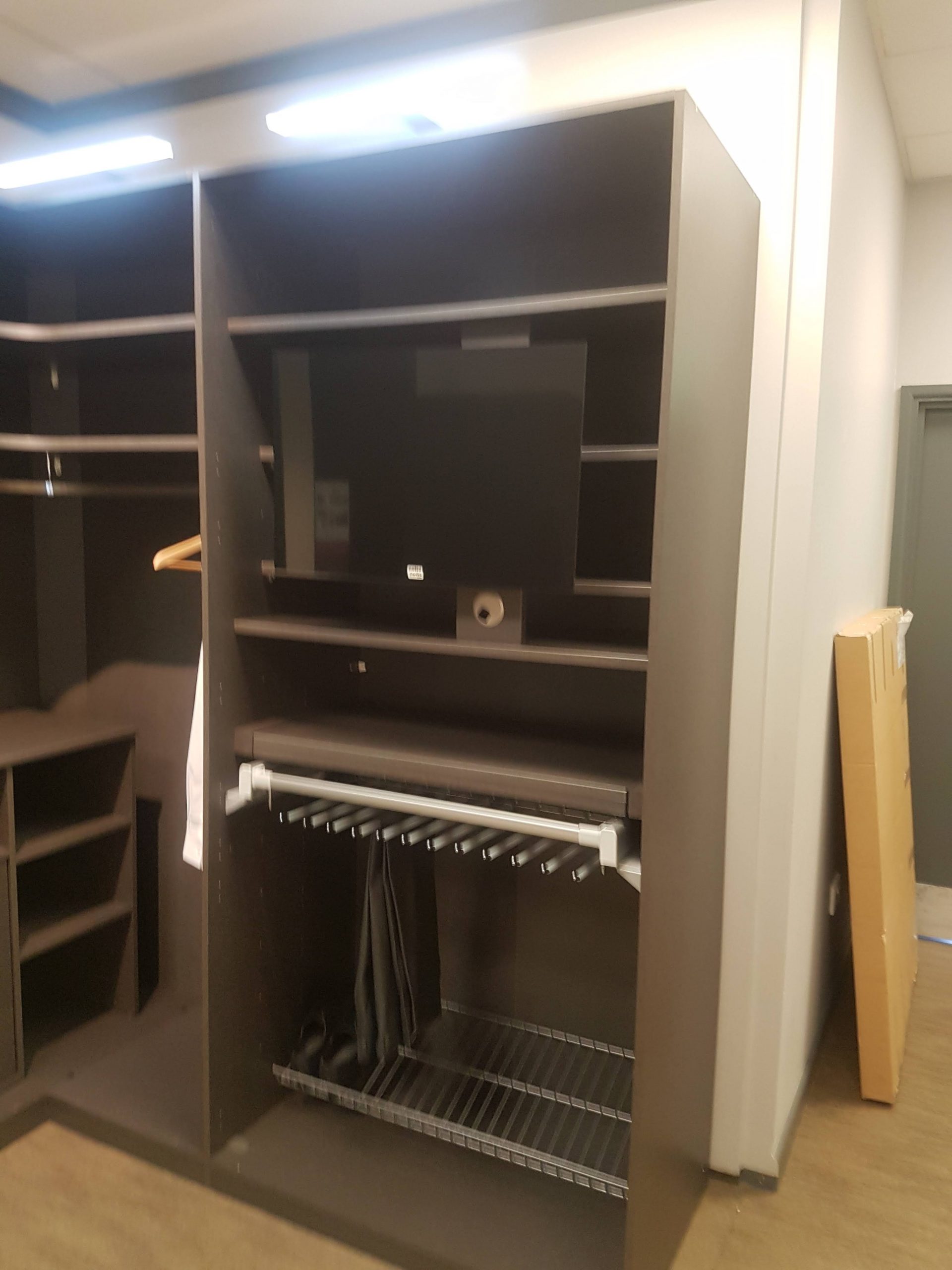 Ex Display Nolte Walk in Wardrobes ] The Used Kitchen Company