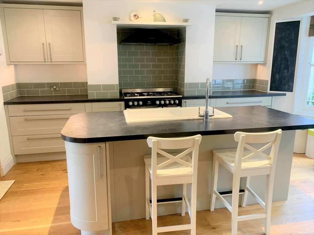 Howden's Kitchen with Worktops, Appliances The Used Kitchen Company