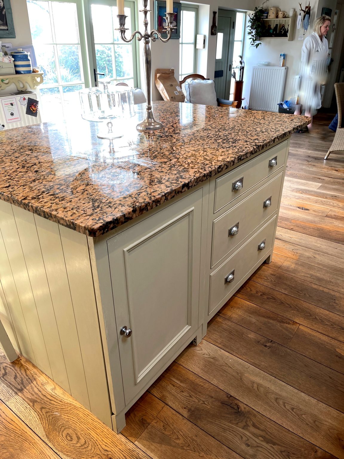 Neptune Kitchen with Island, Worktops and Brittania Range Cooker Used