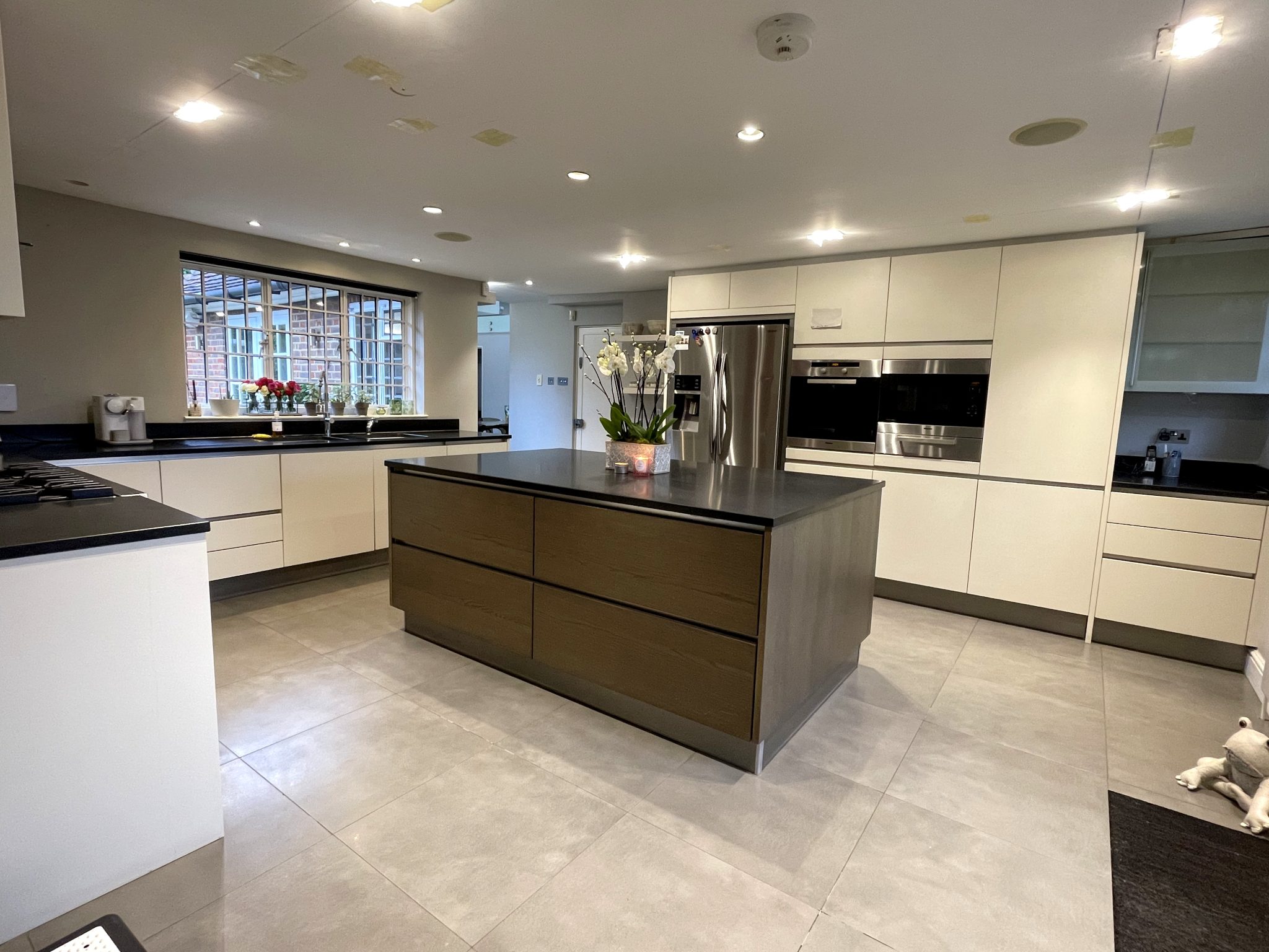 Large Hacker Kitchen with Island, Worktops, Appliances and Viking Range