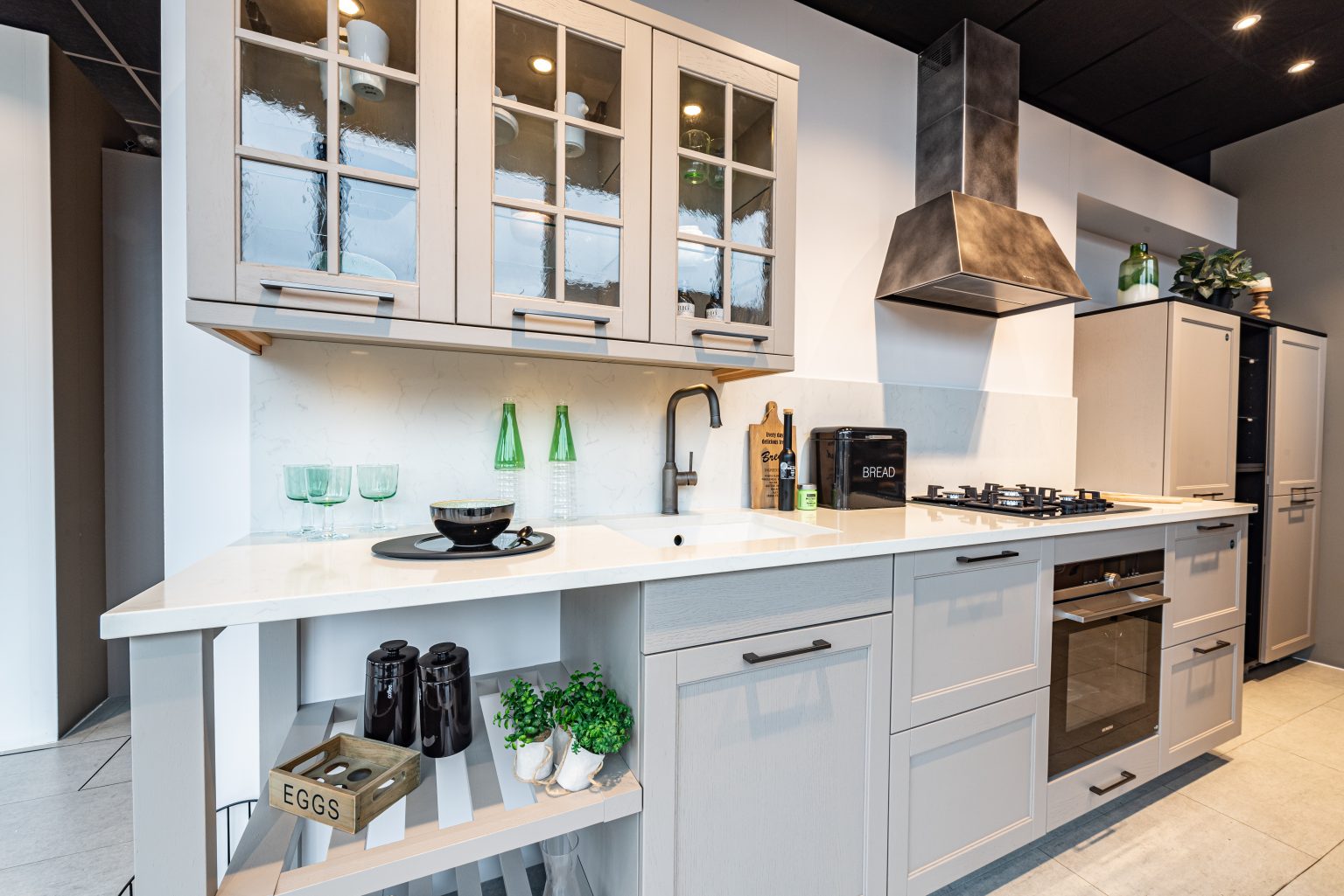 Ex Display Painted Mobalpa Kitchen The Used Kitchen Company