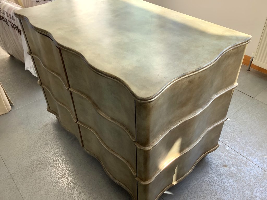 Second Hand Furniture Wardrobes, Bedrooms & Bathrooms