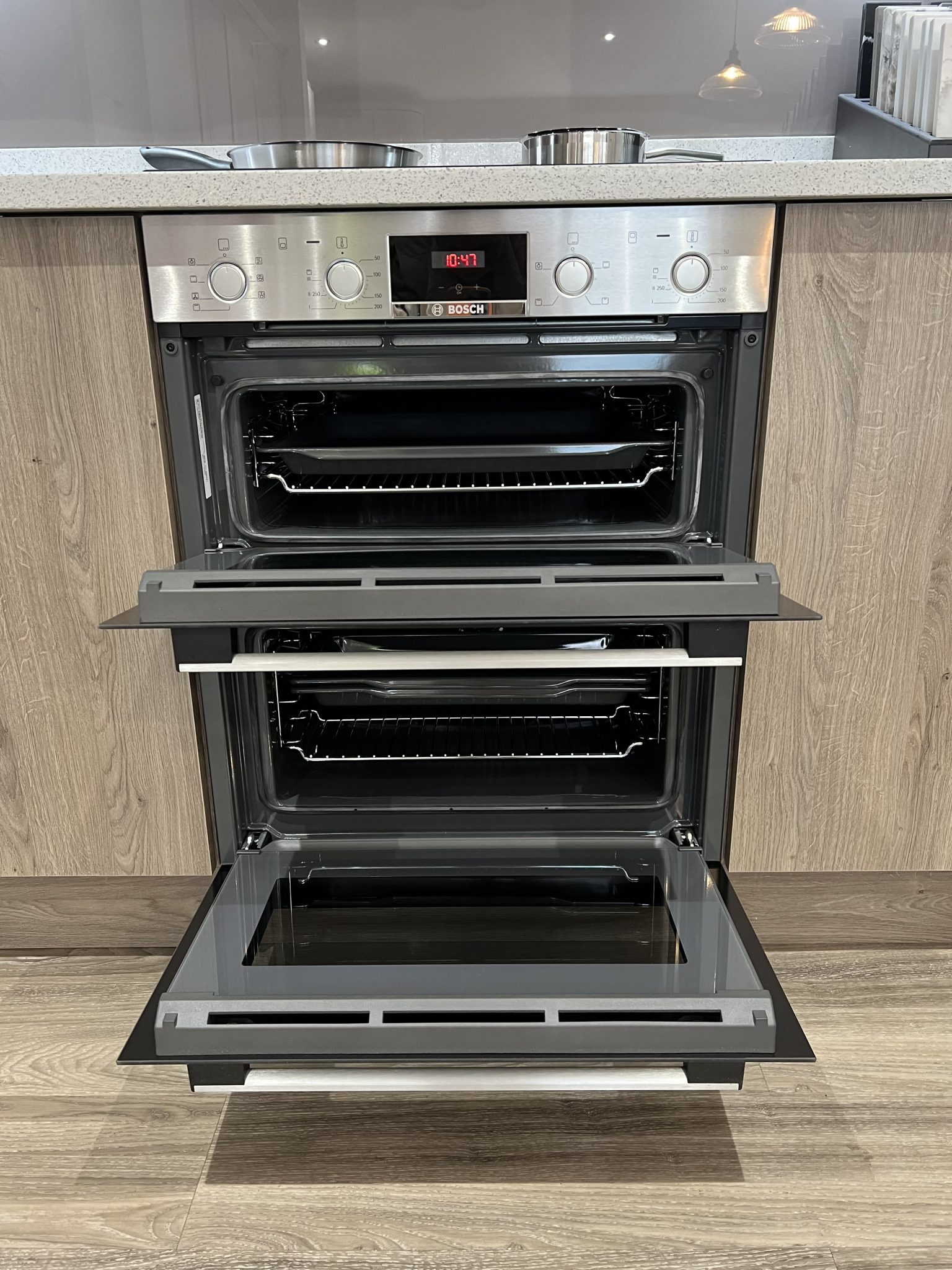 Ex Display Truffle Brown Denver Oak Kitchen with Silestone Worktops and