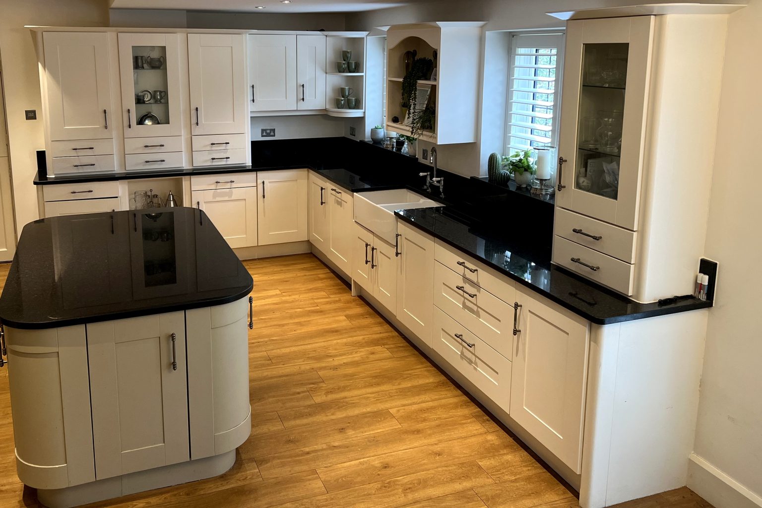 Second Nature Kitchen With Island, Granite Worktops and Some Appliances