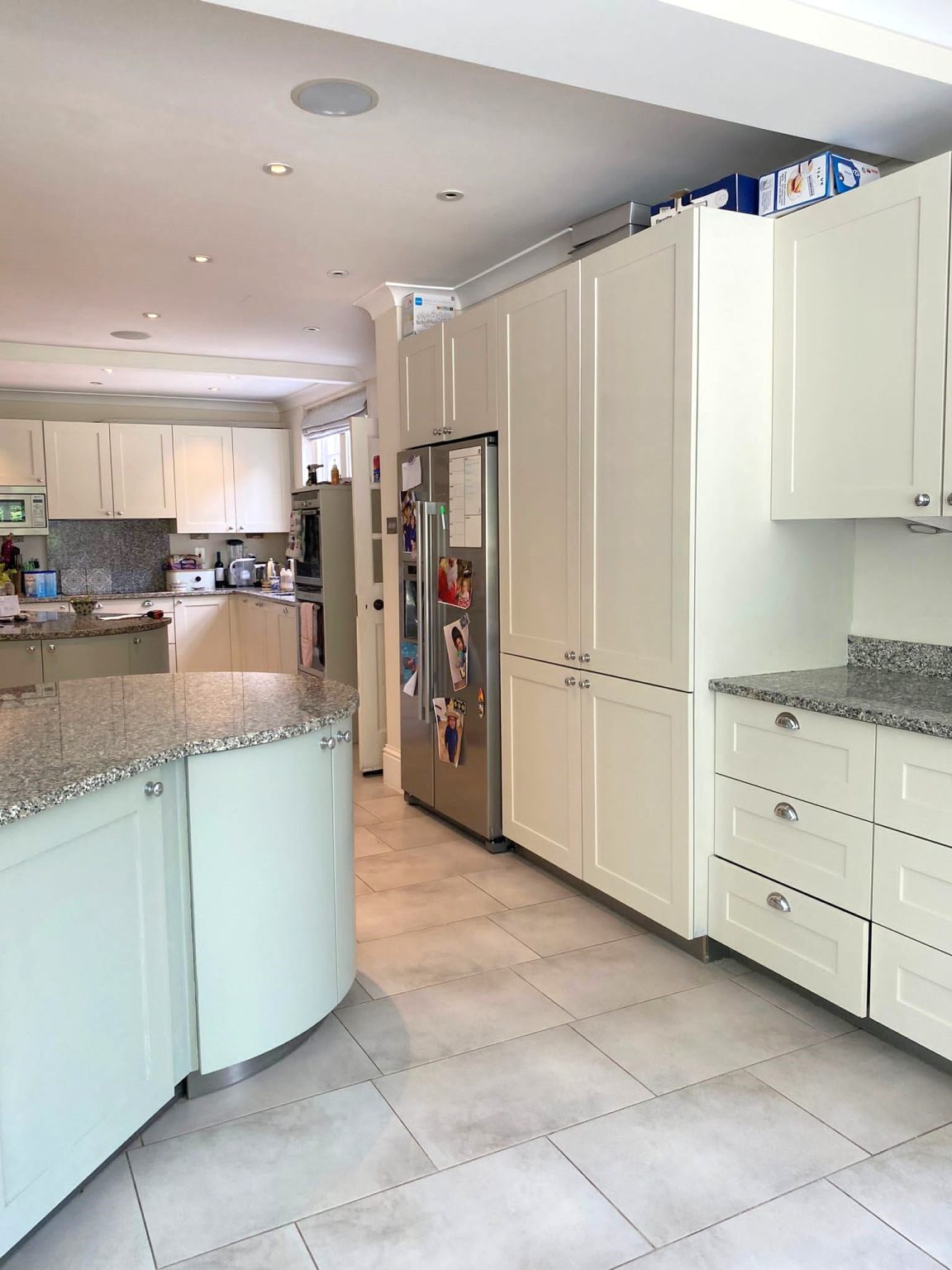 Bespoke Kitchen with 2 Islands, Worktops, Breakfast Bar and Appliances