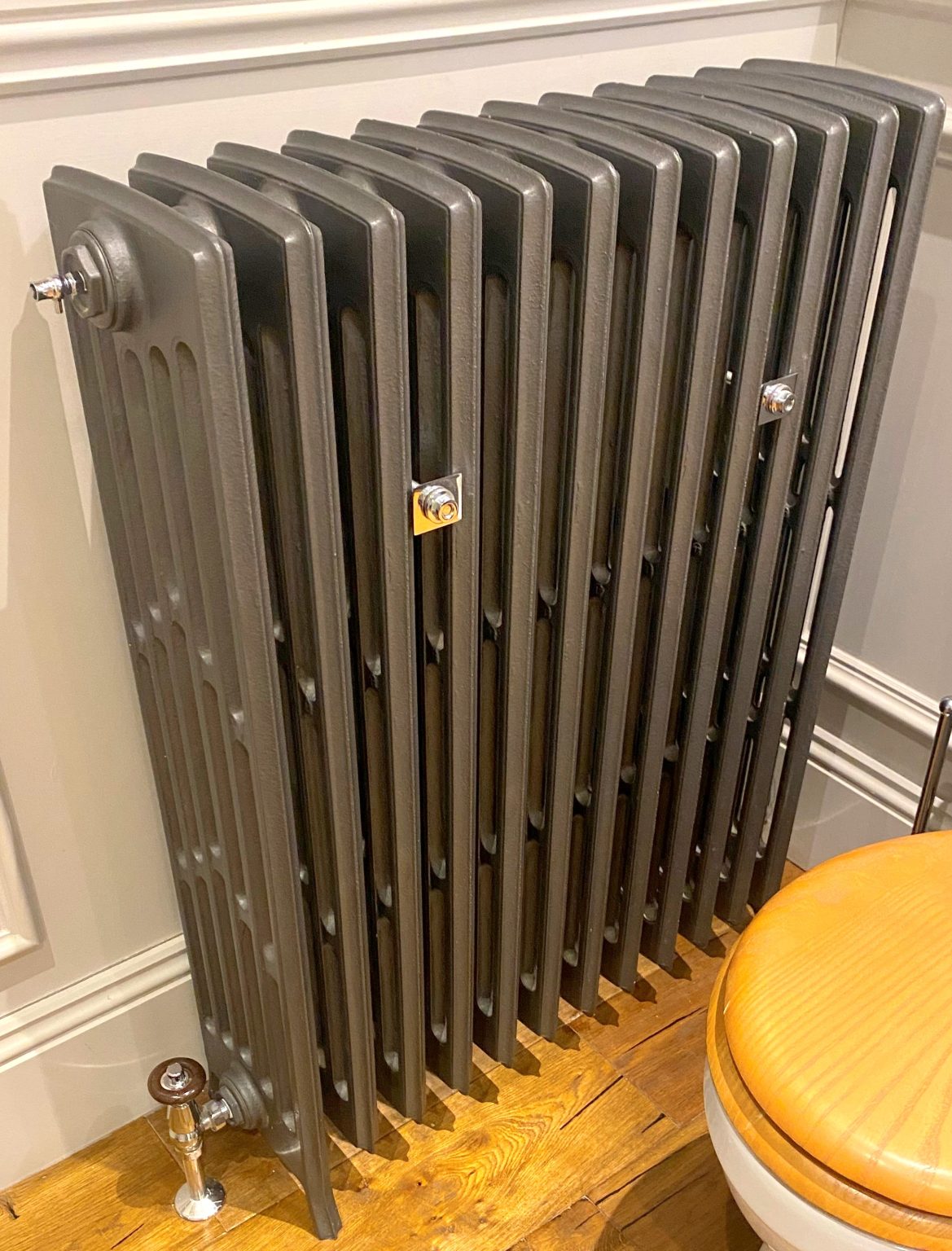 Cast Iron Radiator The Used Kitchen Company