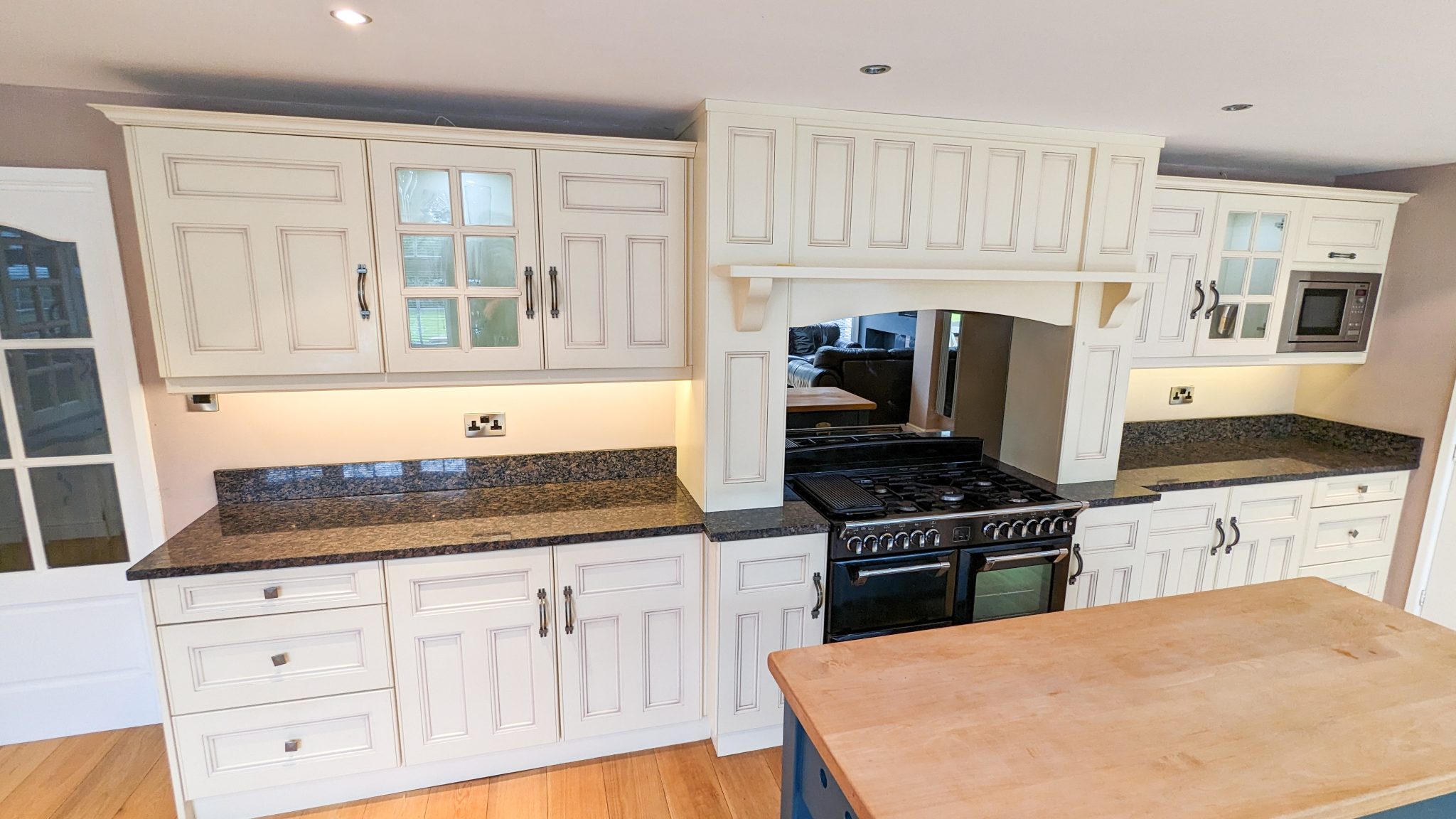 John Lewis of Hungerford Kitchen with Island, Worktops and Appliances