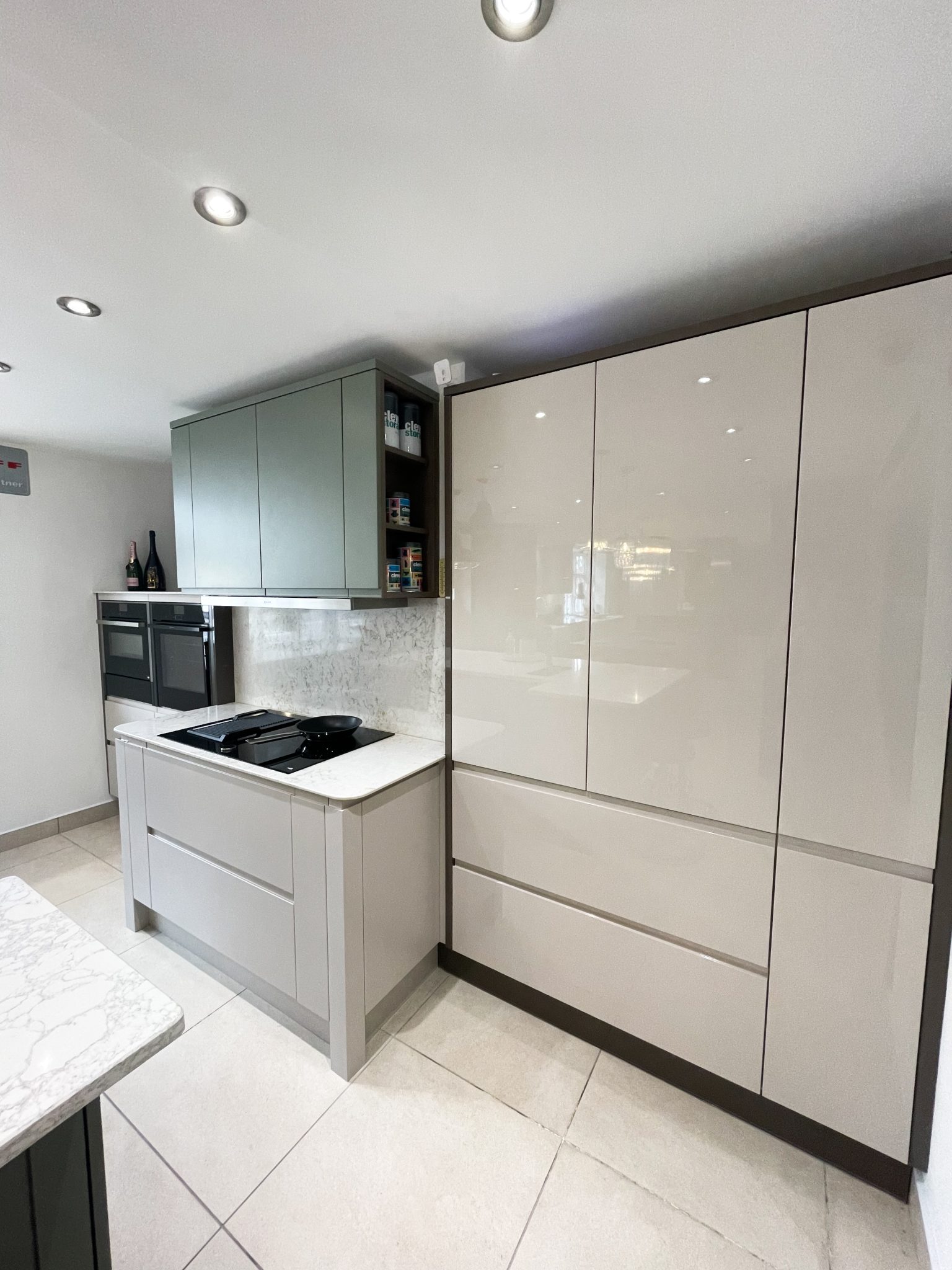 Pws Kitchens Matrix Ex Display PWS Kitchen | The Used Kitchen Company