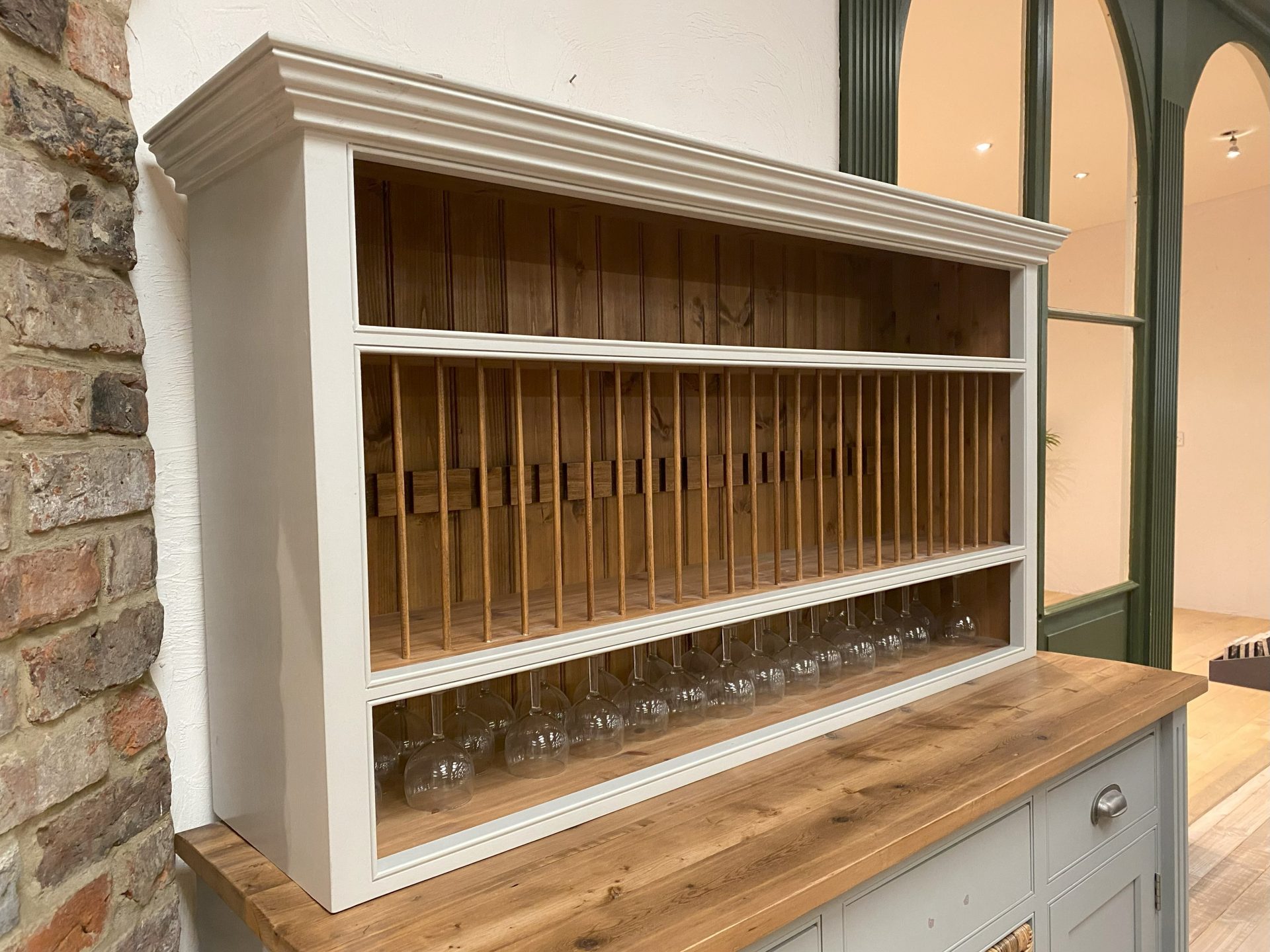 Ex Display Bespoke Plate Rack | The Used Kitchen Company