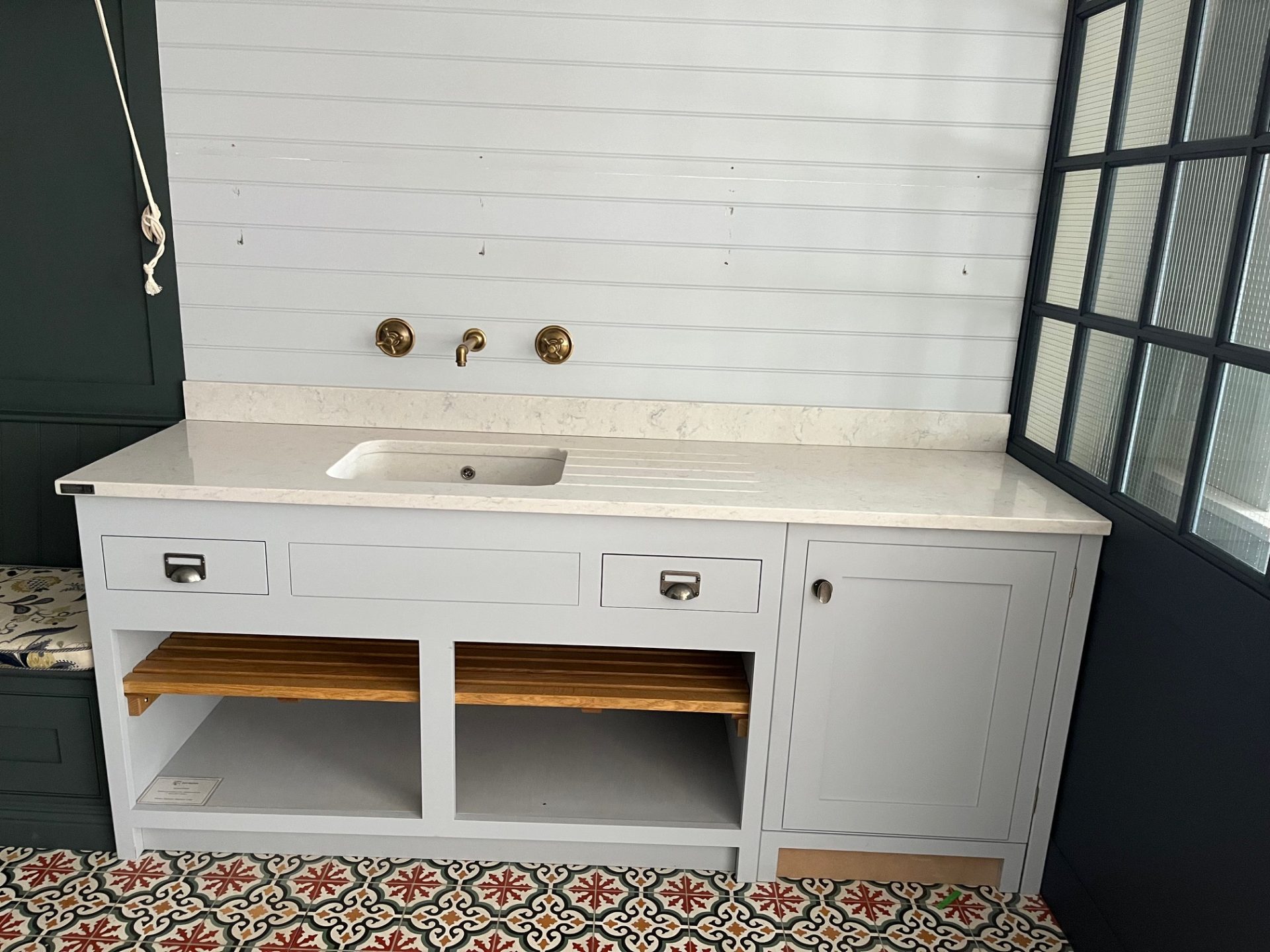 Ex Display Sink Run/Utility Room With Worktop The Used Kitchen Company