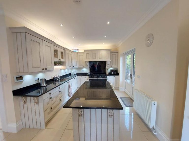 Ex-Display & Used Designer Kitchens For Sale | The Used Kitchen Company