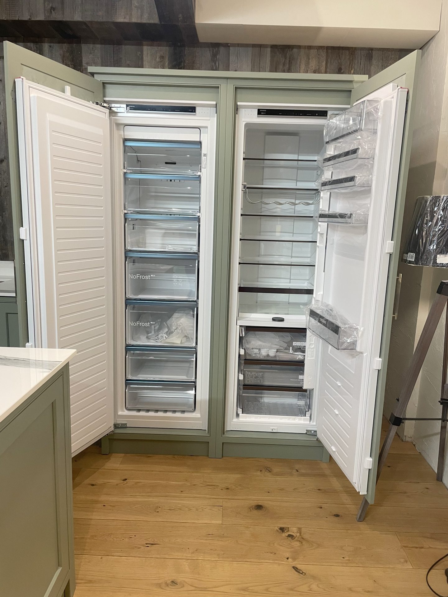 Ex Display Bespoke Painted Kitchen With Island, Worktops and Appliances