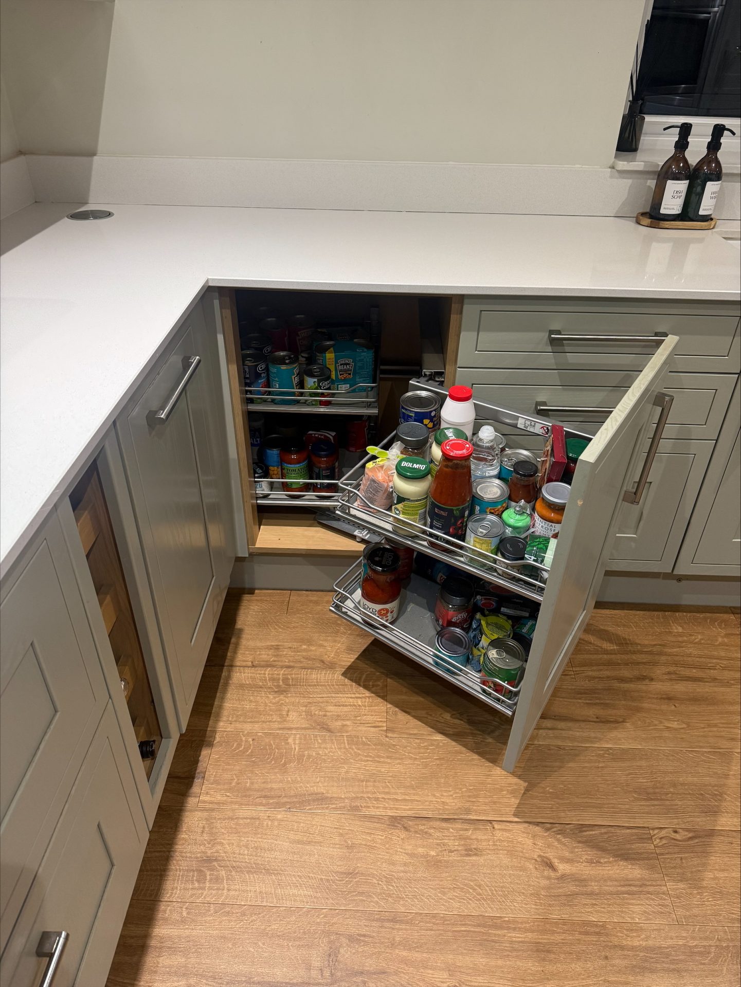 Howdens Pull Out Spice Rack Slide Out Spice Racks For Kitchen