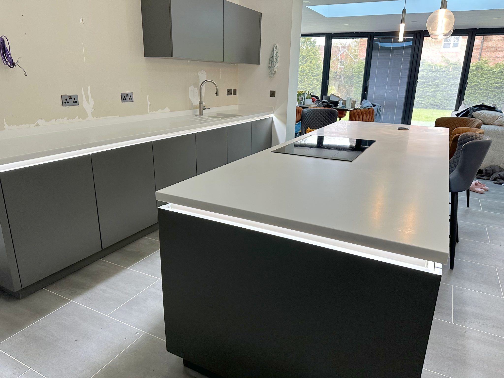 Keller Kitchen With Corian Worktops, Appliances and Utility Room- Used