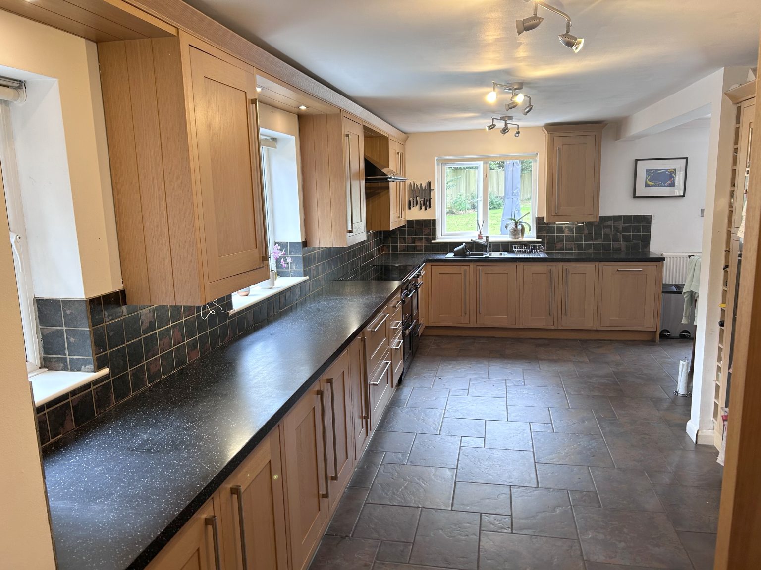 Used & Ex-display Kitchens For Sale | The Used Kitchen Company