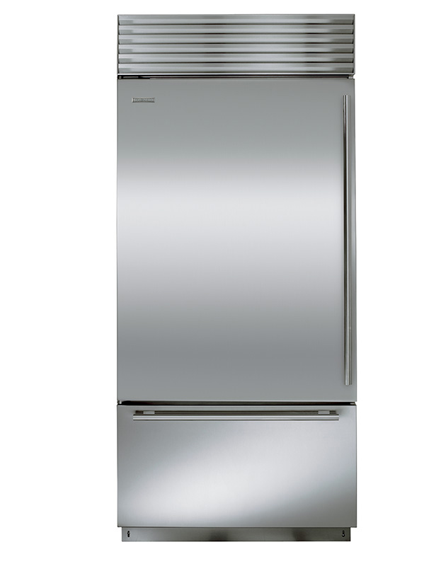 Exdisplay SubZero Fridge Freezer (ICCBI36U)
