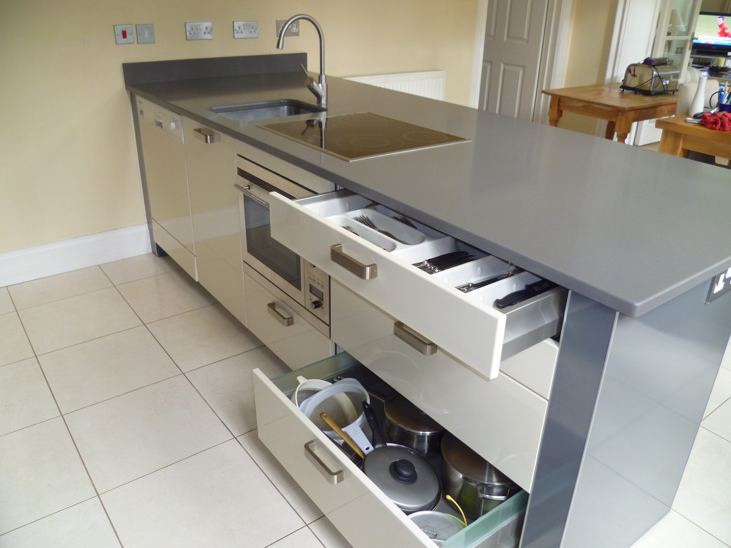 Approx 6yr Old Grey Gloss Kitchen, Island, Worktops and Appliances