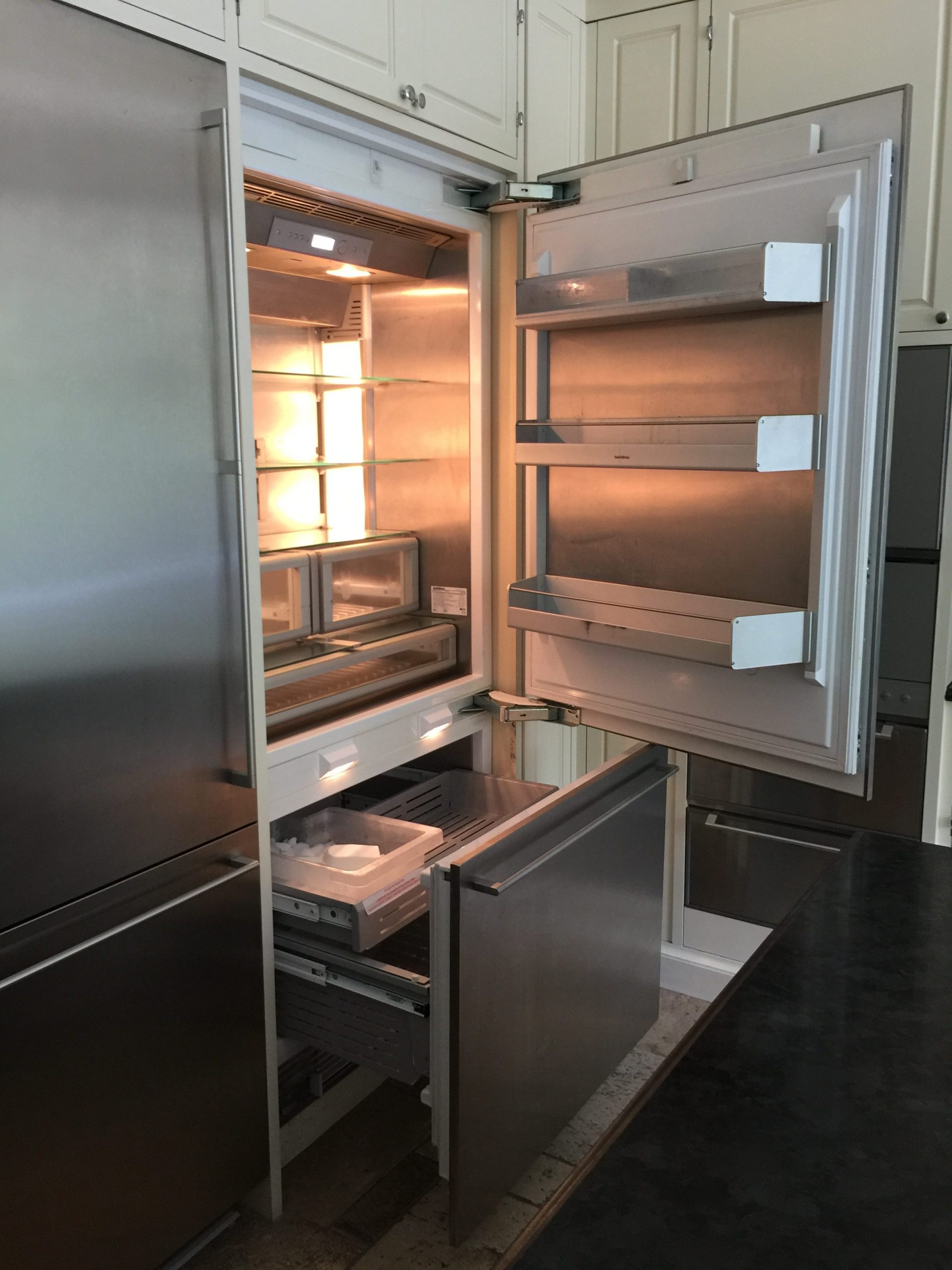 Approx 7 yr Old Gaggenau Fridge RB491200 Buy Online