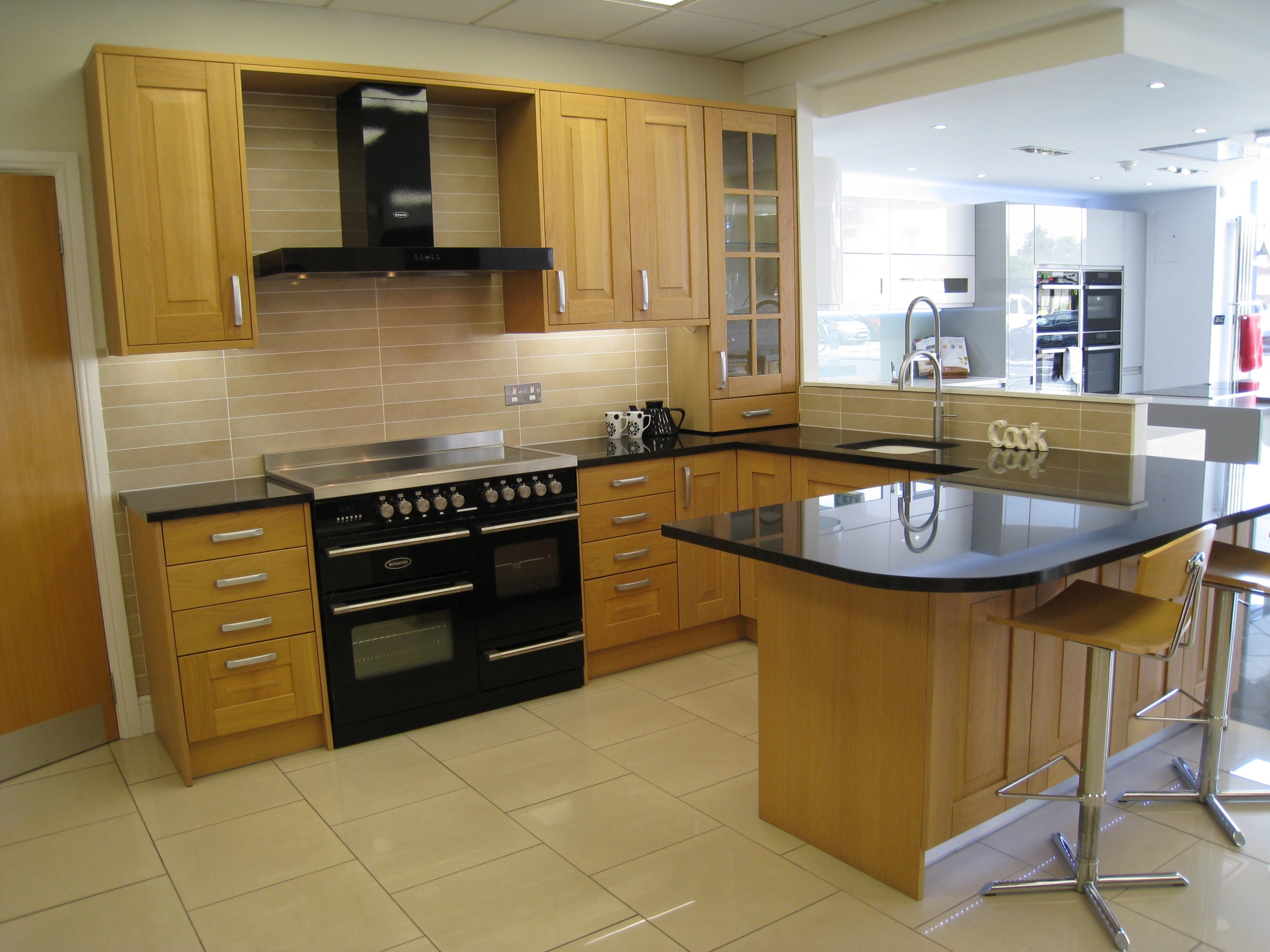 Ex Display Crown Garwick Oak Kitchen with Granite Worktops The Used