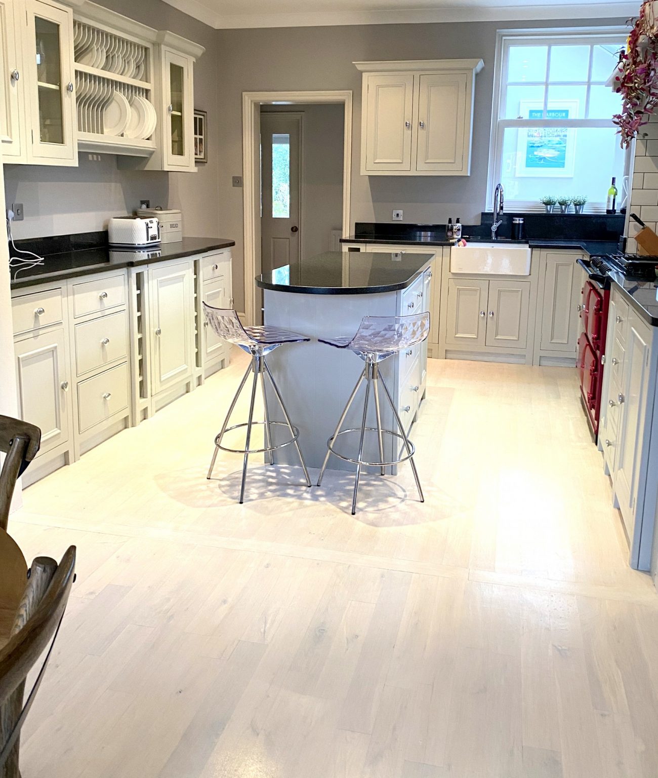 Neptune Chichester Kitchen with Island and Worktops Used The Used