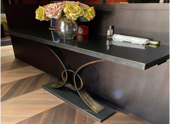 Stunning Console Table - Used | The Used Kitchen Company