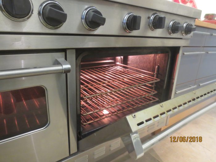 Viking Range Cooker and Hood The Used Kitchen Company