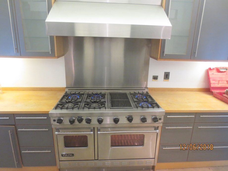 Viking Range Cooker and Hood The Used Kitchen Company